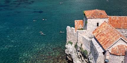 Église Santa Maria in Punta depuis les remparts de la Citadelle - Budva - Monténégro