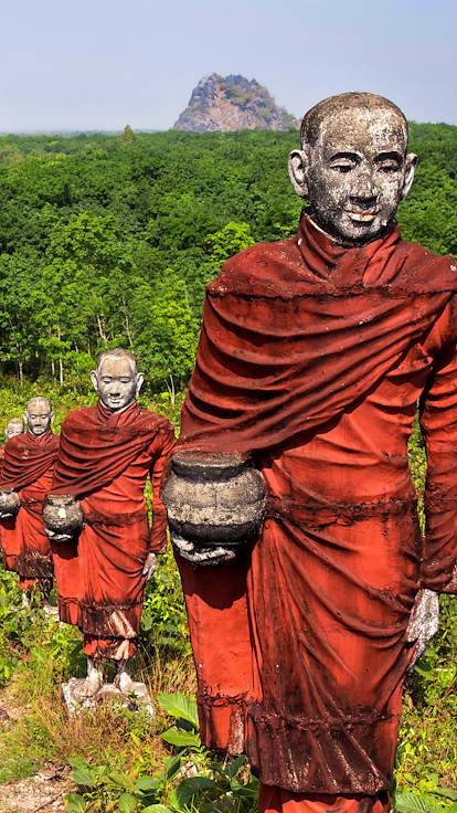 Vallée des monks - Moulmein - Birmanie - Asie