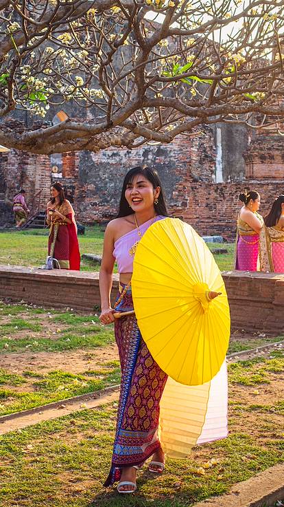 Festival annuel qui rend hommage au roi Narai Le Grand dans le Wat Phra Sri Ratana Mahathat de Lopburi - Thailande