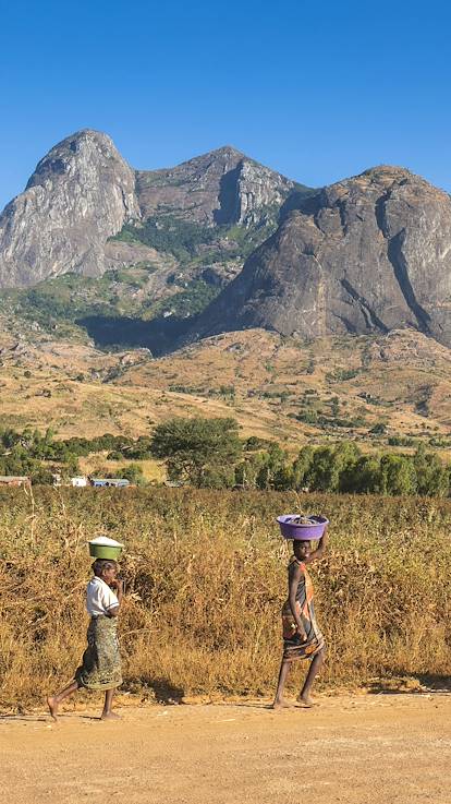 Scène de vie aux alentours du Mont Mulanje - Malawi