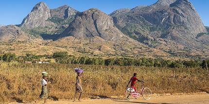 Scène de vie aux alentours du Mont Mulanje - Malawi
