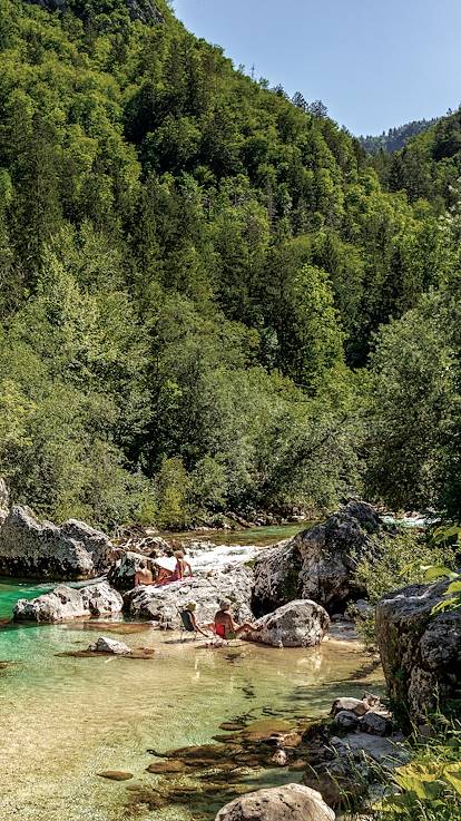 Baignade dans la Vallée de Soca - Slovénie