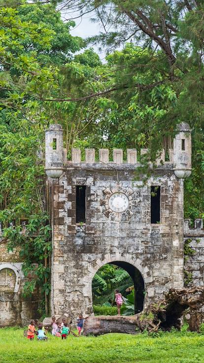Bâtiment abandonné de la plantation Roca Sundy sur l'île Principe - Sao Tomé et Principe