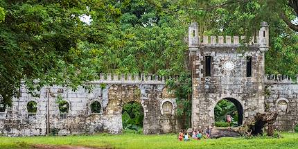 Bâtiment abandonné de la plantation Roca Sundy sur l'île Principe - Sao Tomé et Principe