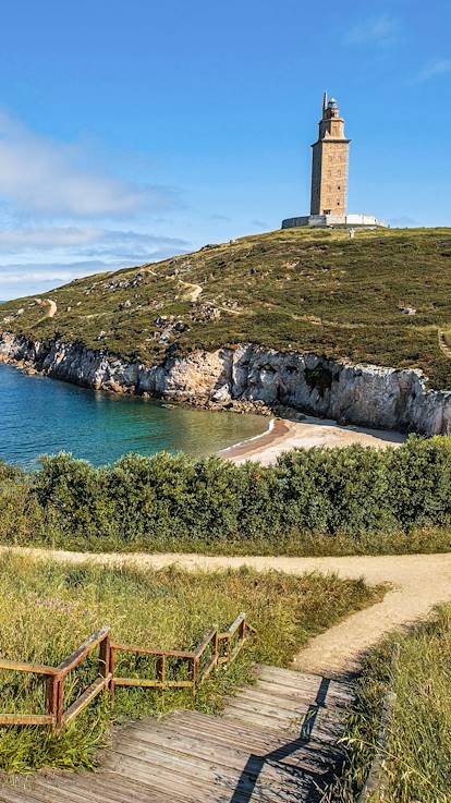 Tour d'Hercule et la plage Lapas - La Corogne - Galice - Espagne