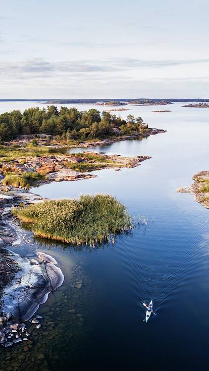 Kayak dans l'archipel de Lüro - Lac de Vänern - Suède