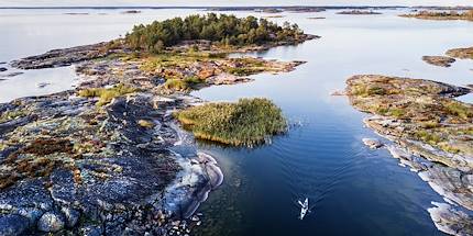 Kayak dans l'archipel de Lüro - Lac de Vänern - Suède