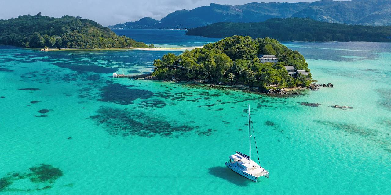 Découverte des Seychelles en catamaran