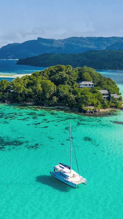 Découverte des Seychelles en catamaran