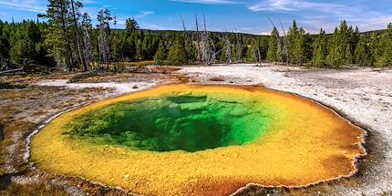 Geyser "Old Faithful" au Parc National de Yellowstone - Wyoming - Etats Unis