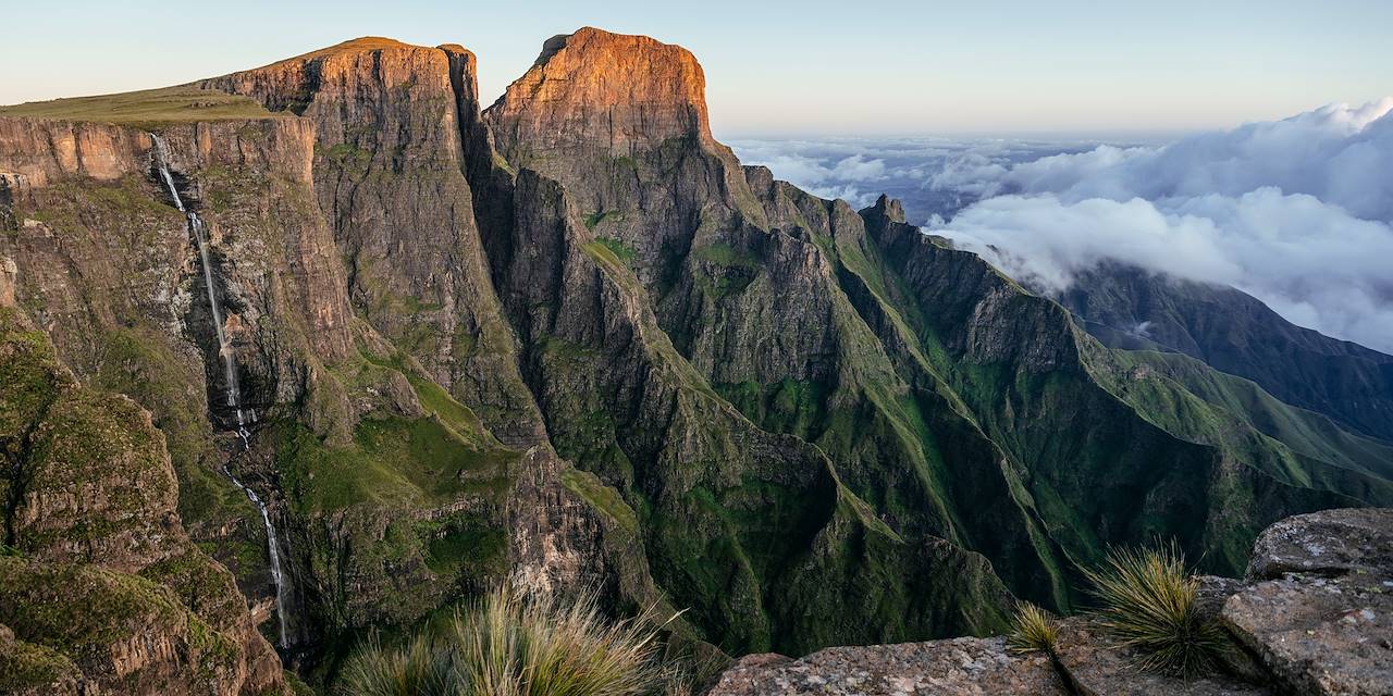 Amphithéâtre dans le parc national Royal Natal - Drakensberg - KwaZulu-Natal - Afrique du Sud