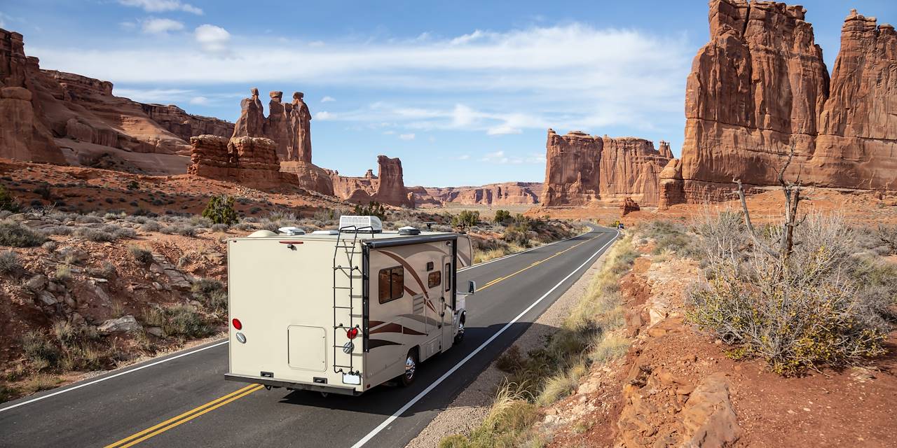 Traversée du Parc national des Arches en camping-car - Utah - Etats-Unis
