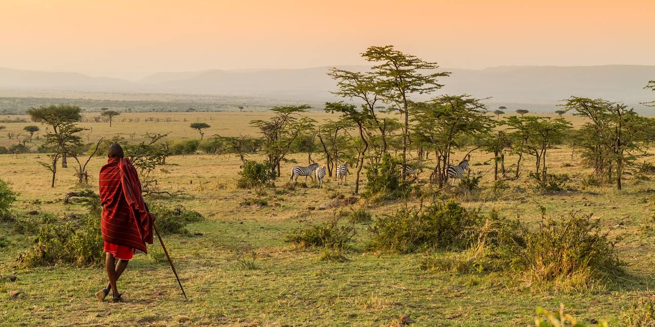 Masai dans la réserve de Masai Mara - Kenya