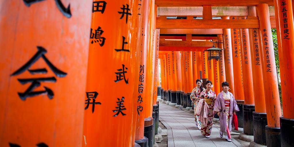 Torii du sanctuaire Fushimi Inari-Taisha - Kyoto - Japon