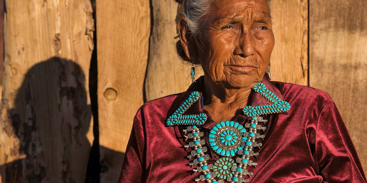 Femme navajo - Monument Valley Navajo Tribal Park - Arizona - États-Unis