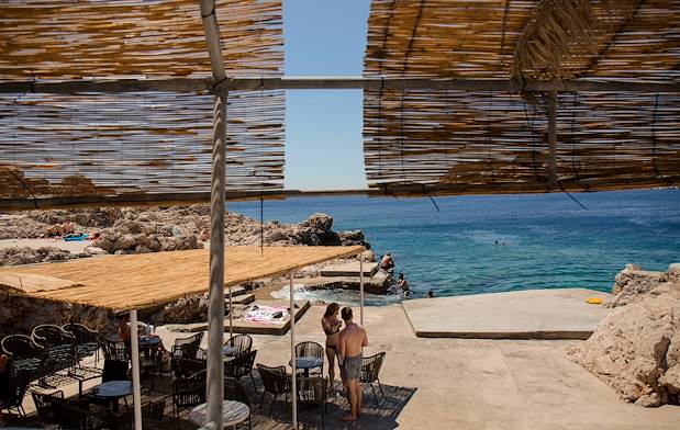 Baignade dans la mer Adriatique - Dubrovnik - Croatie